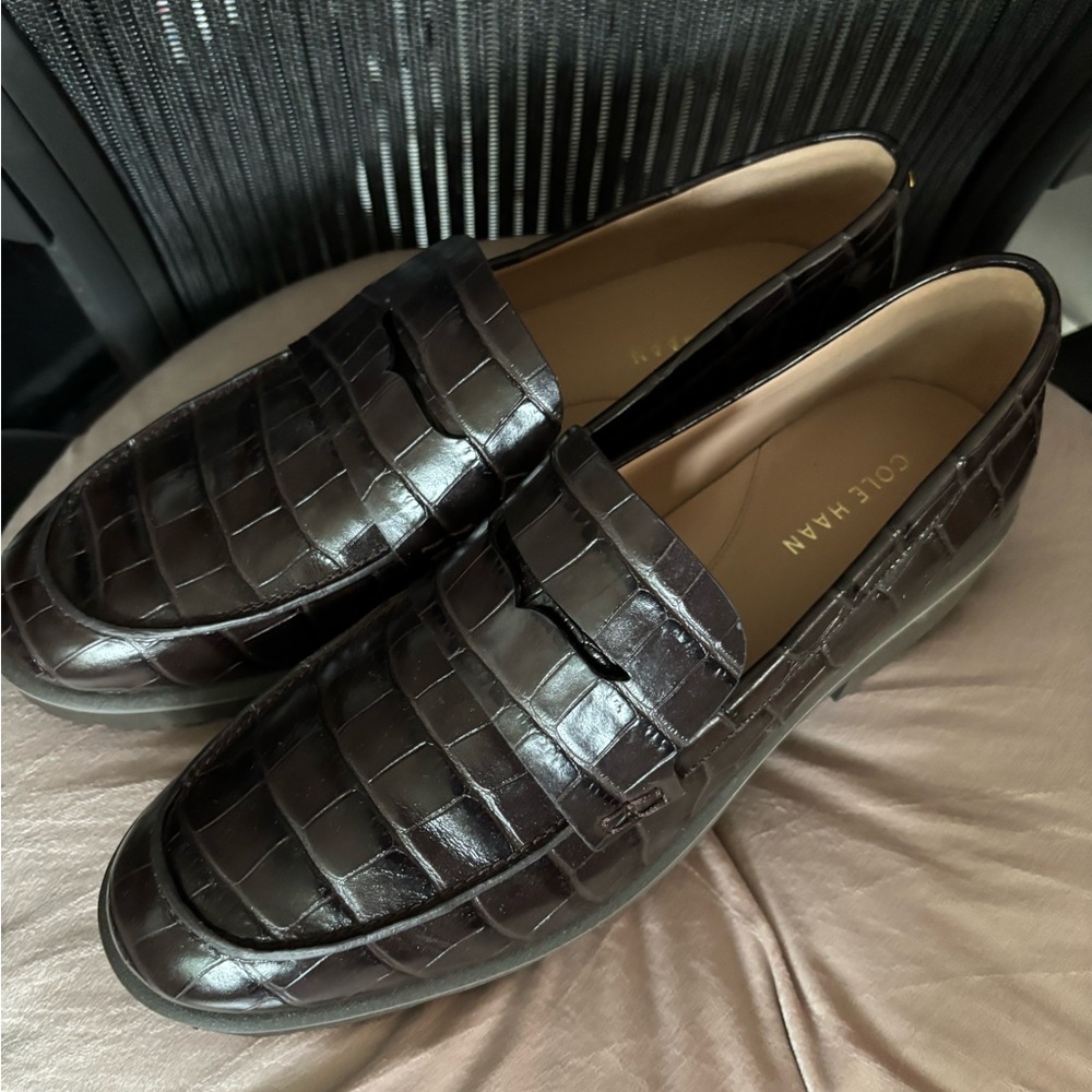 Cole Haan Women’s Dark Brown Croc-Embossed Loafers